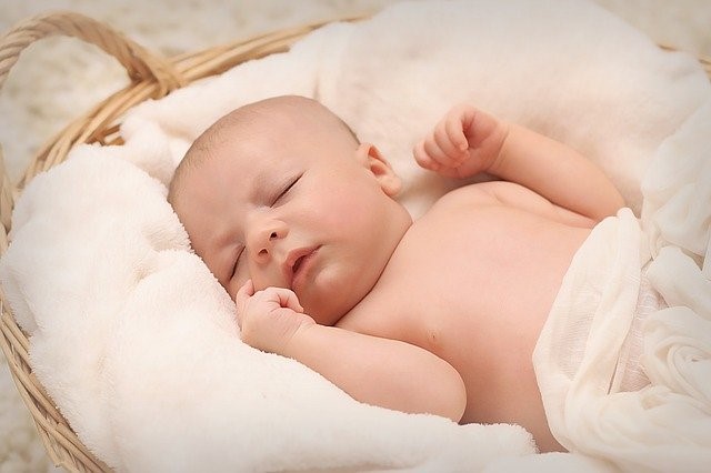 how much sleep does the baby need?